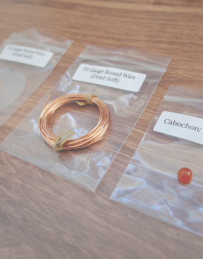 files/Carnelian_Mira_ring_kit.png